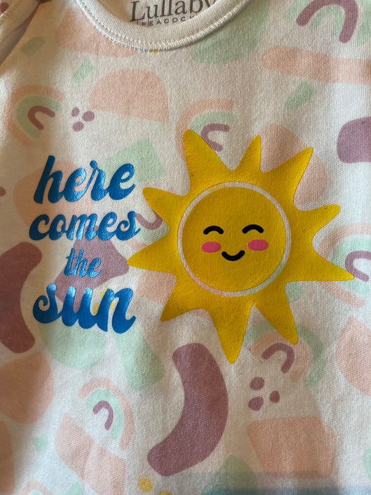 NewLove Here Comes the Sun Babygrow